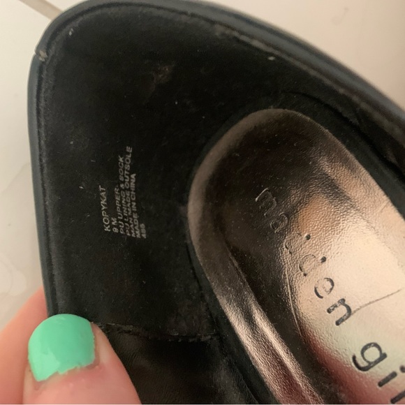 Black heels - Picture 4 of 5